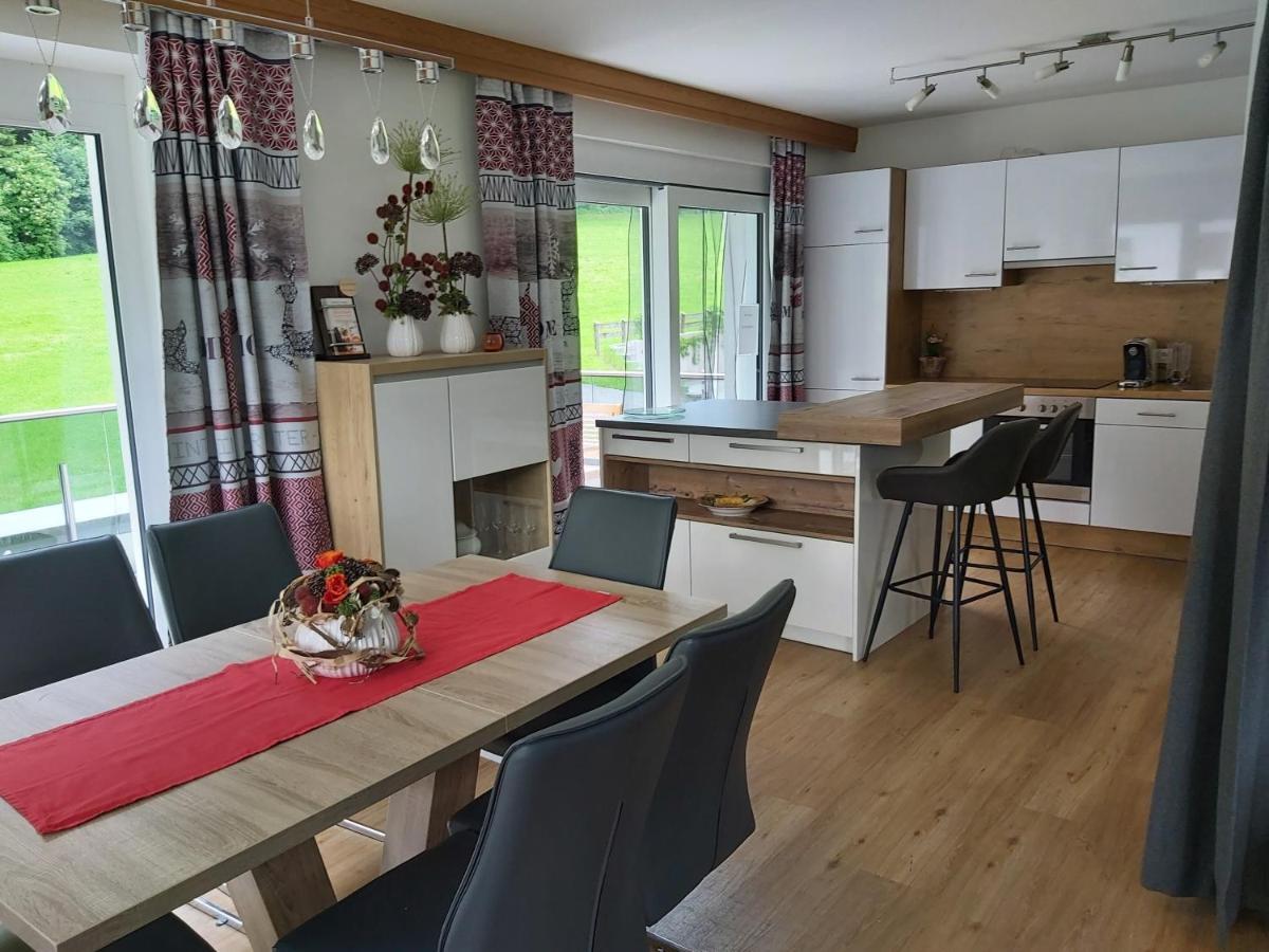 Ferienwohnung Zillertal Bacher Schlitters Bagian luar foto